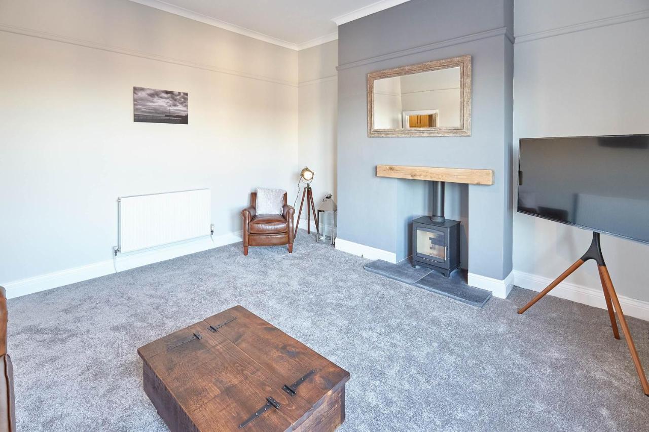 Host & - Cattersty Hideaway Apartment